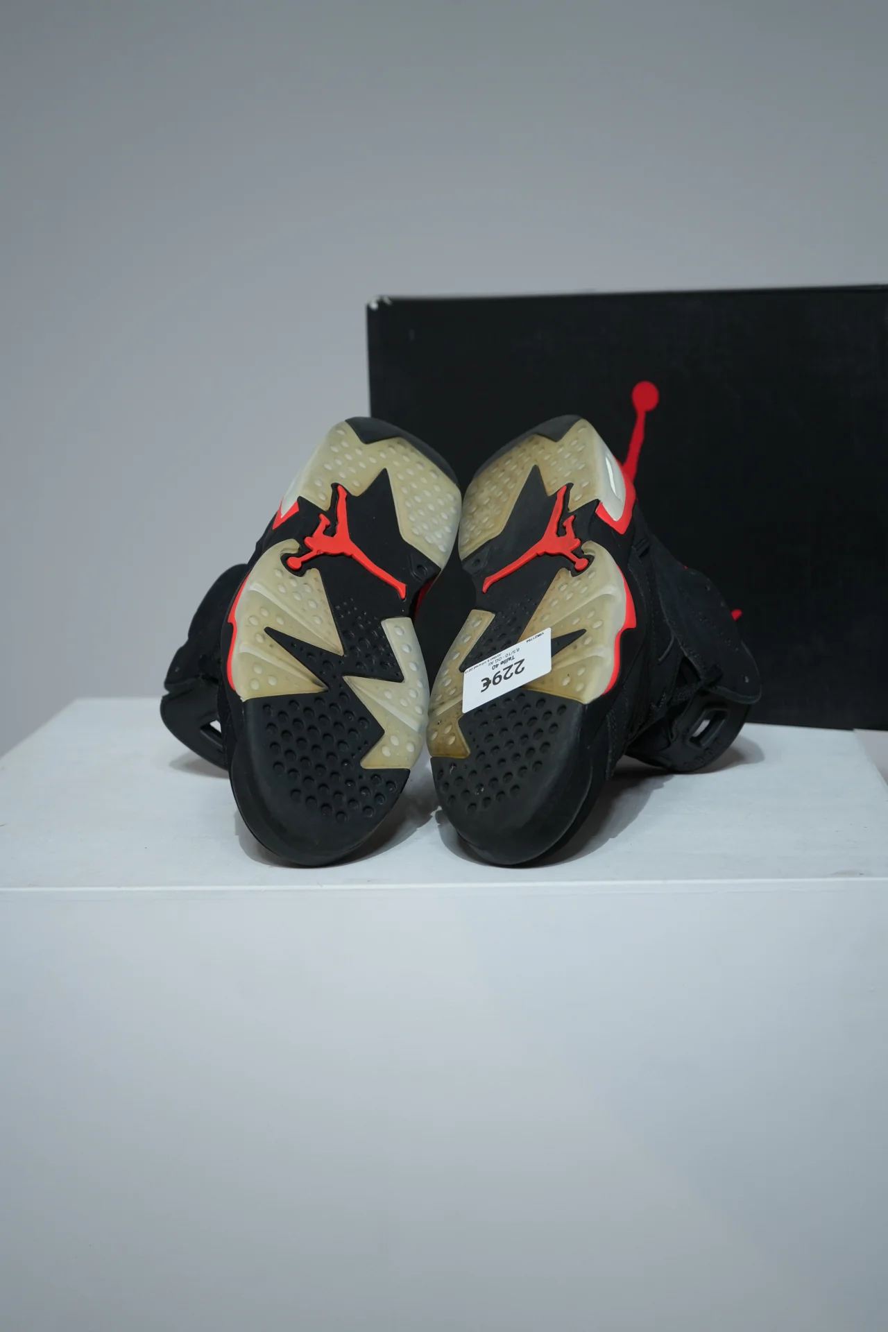 Jordan 6 Infrared 2019 (Taille 41) - Image 4