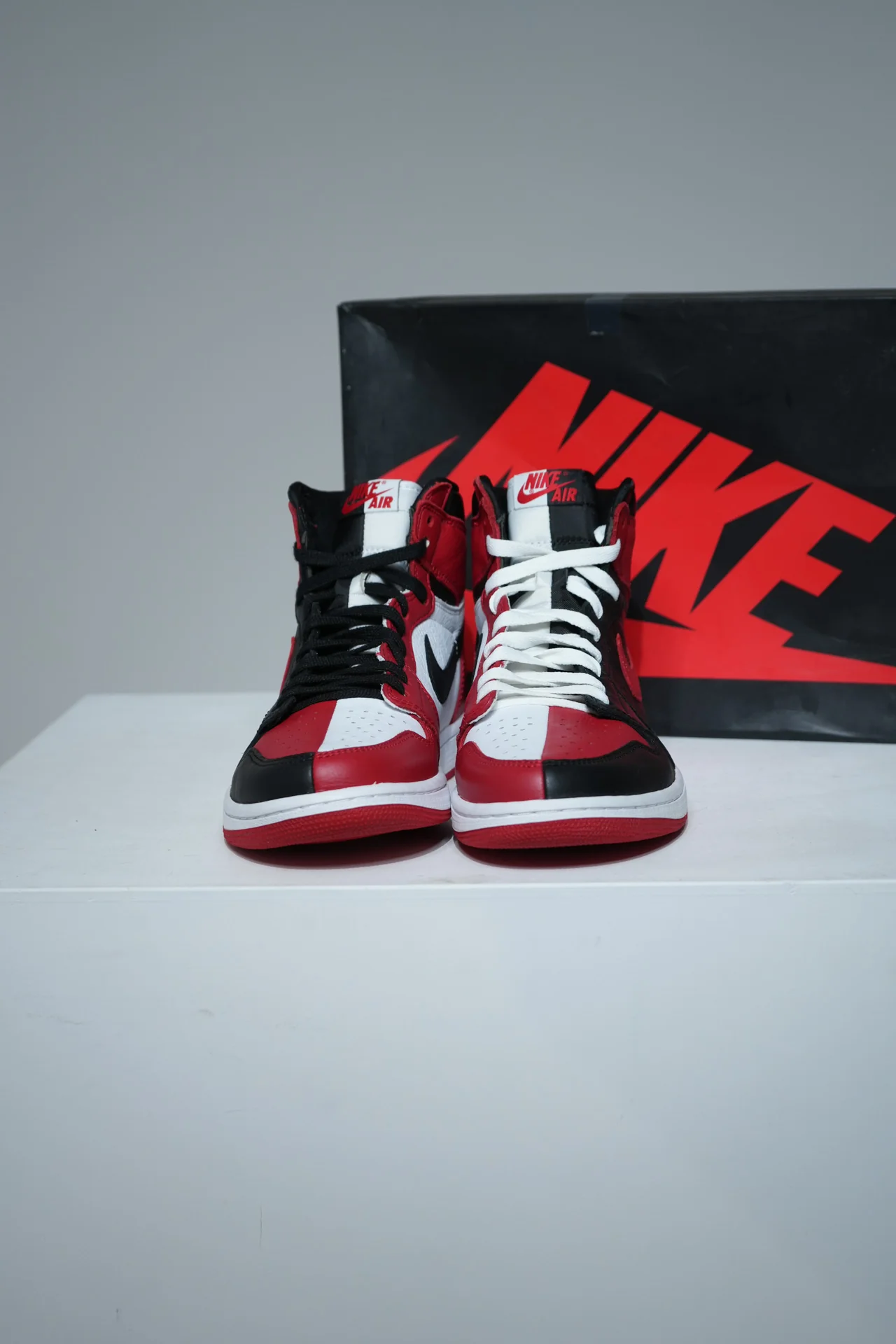 Jordan 1 High homage To home (Taille 41) - Image 4