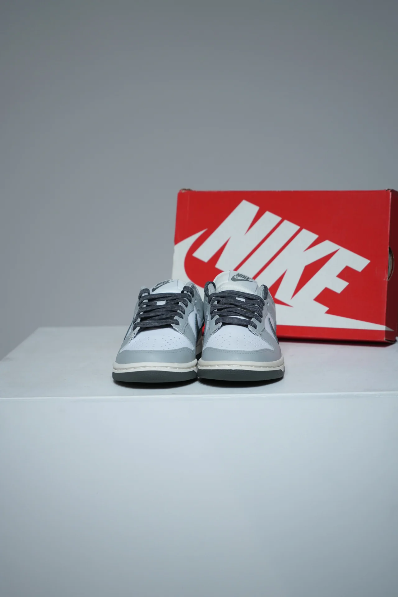 Dunk Low Light Smoke Grey (Taille 36,5) - Image 3