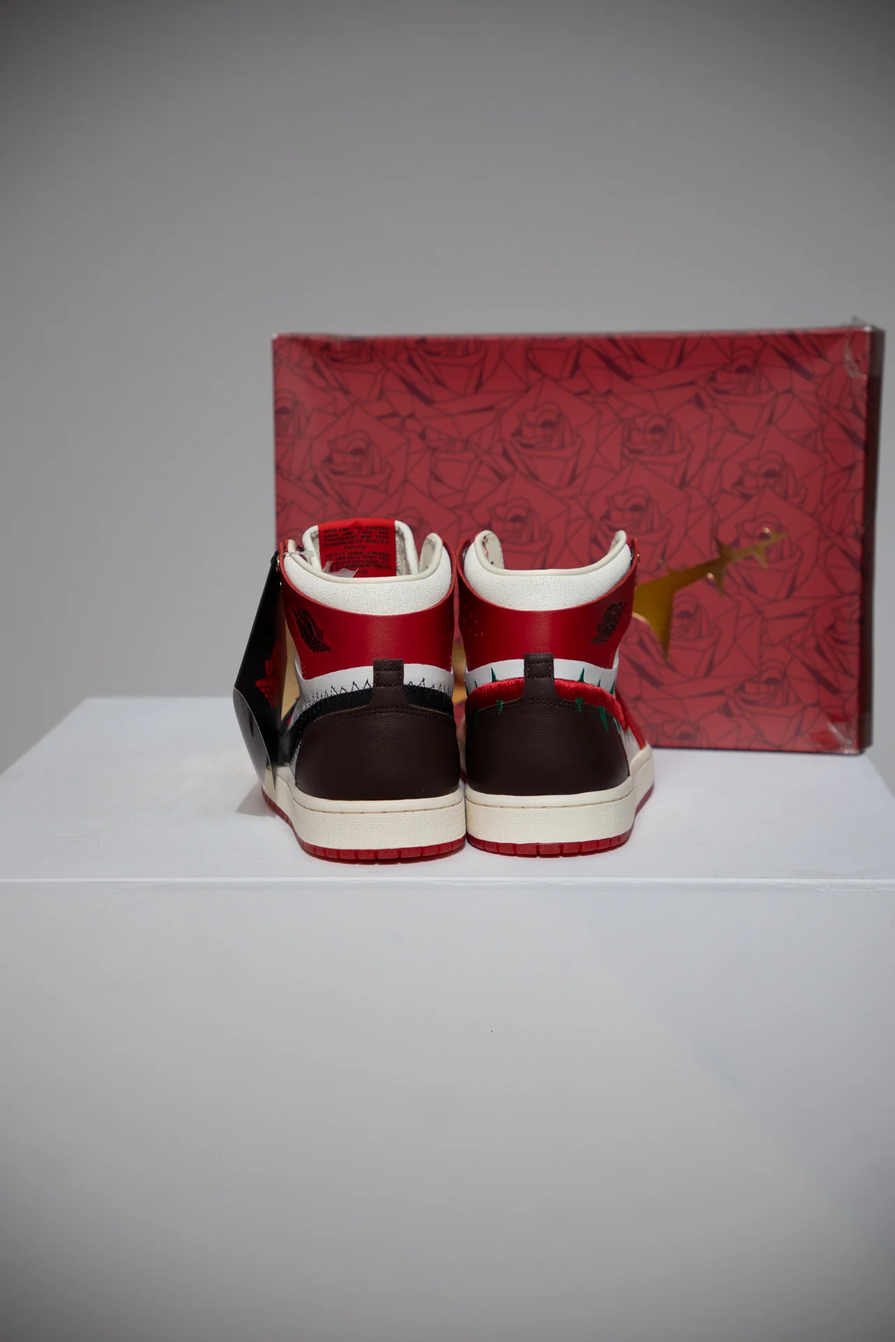 Jordan 1 High Teyana Taylor (Taille 36) - Image 3