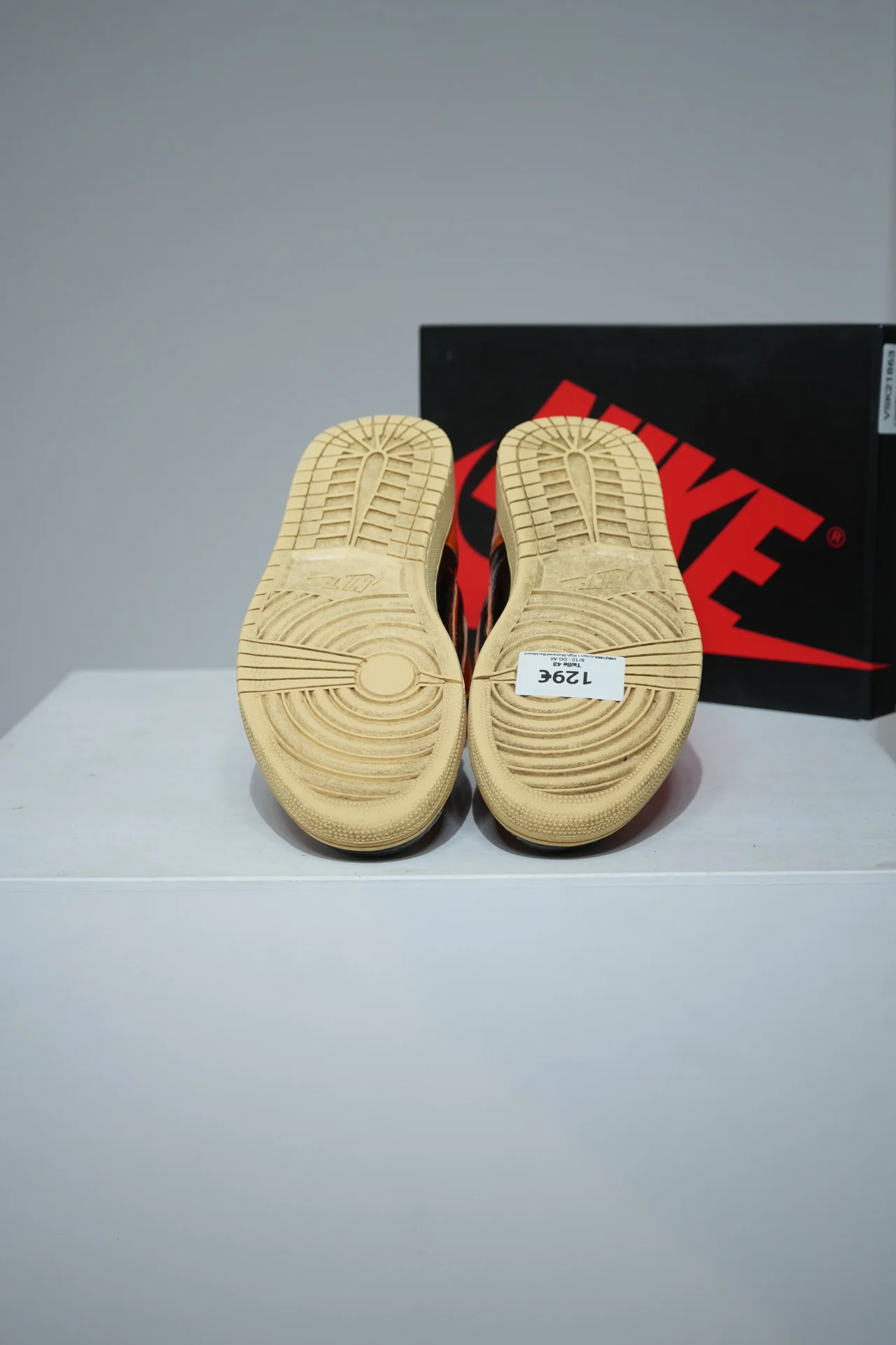 Jordan 1 High Shattered Backboard 3.0 (Taille 43) - Image 4