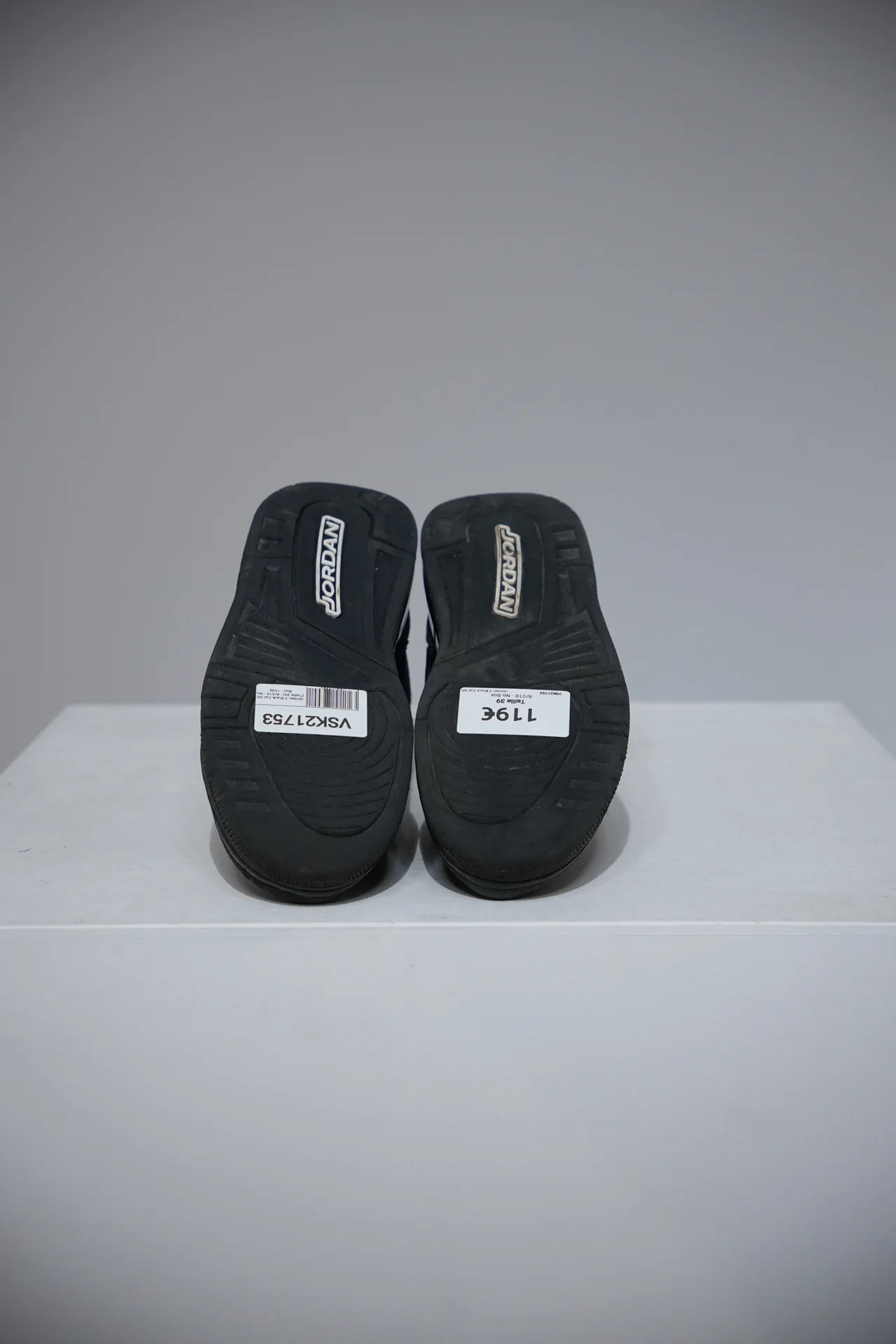 Jordan 3 Black Cat GS (Taille 39) - Image 3