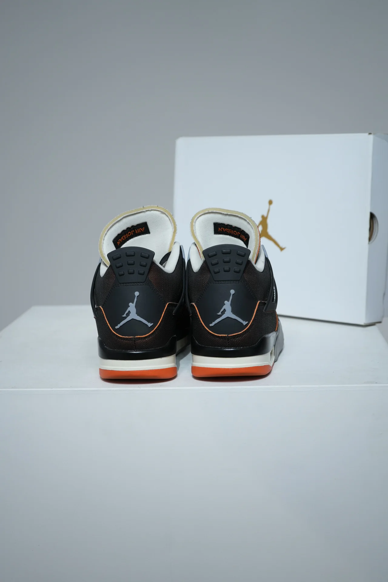 Jordan 4 Starfish (Taille 42,5) - Image 4