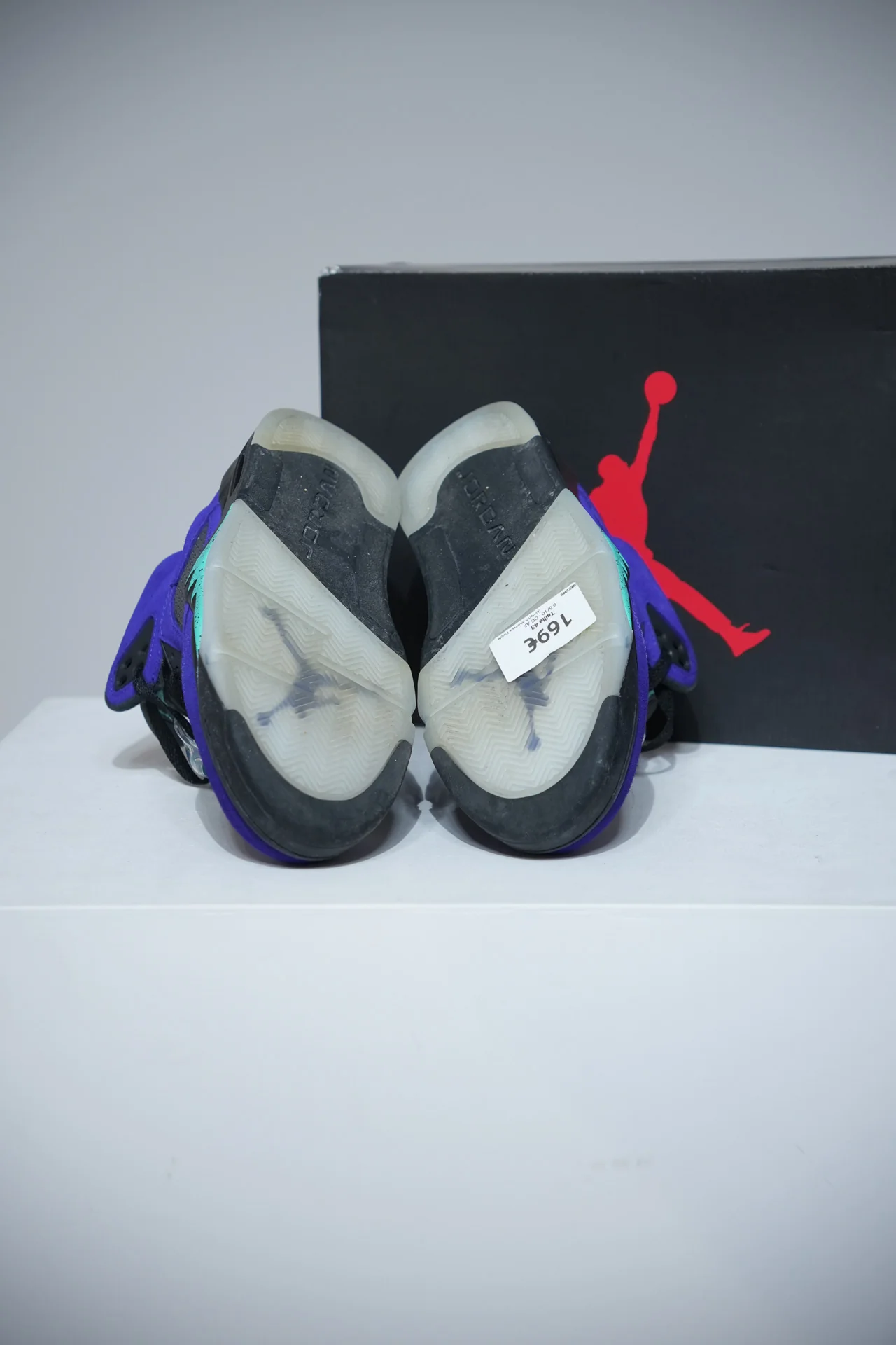 Jordan 5 Alternate Purple (Taille 43) - Image 4