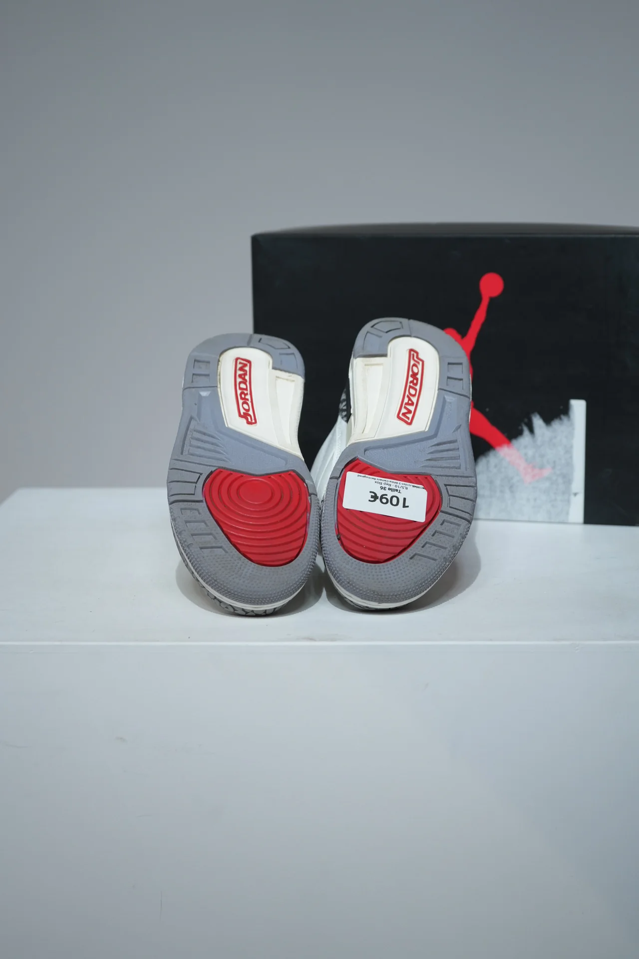 Jordan 3 White Cement Reimagined GS (Taille 36) - Image 5
