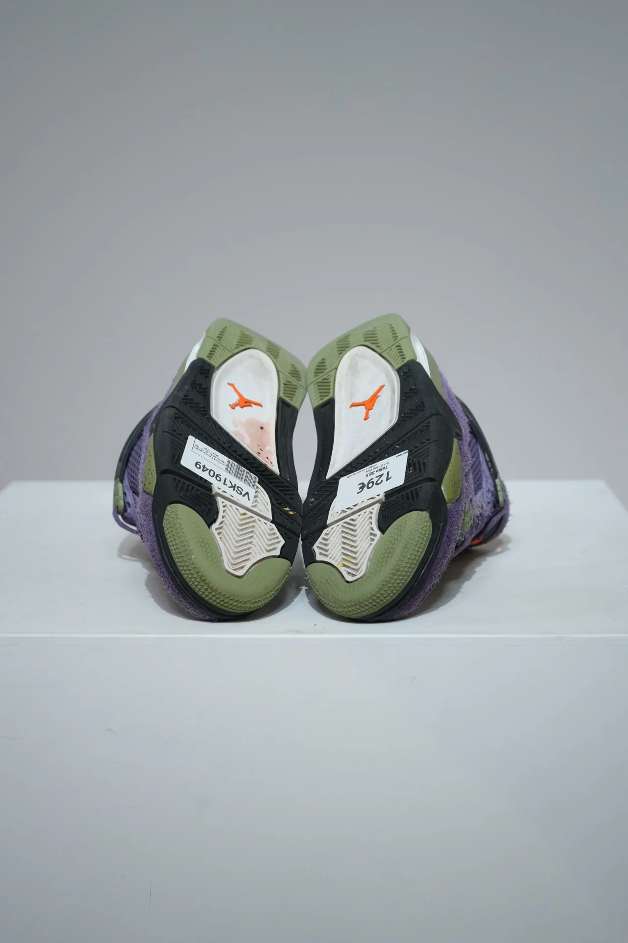 Jordan 4 Canyon purple (Taille 38,5) - Image 4