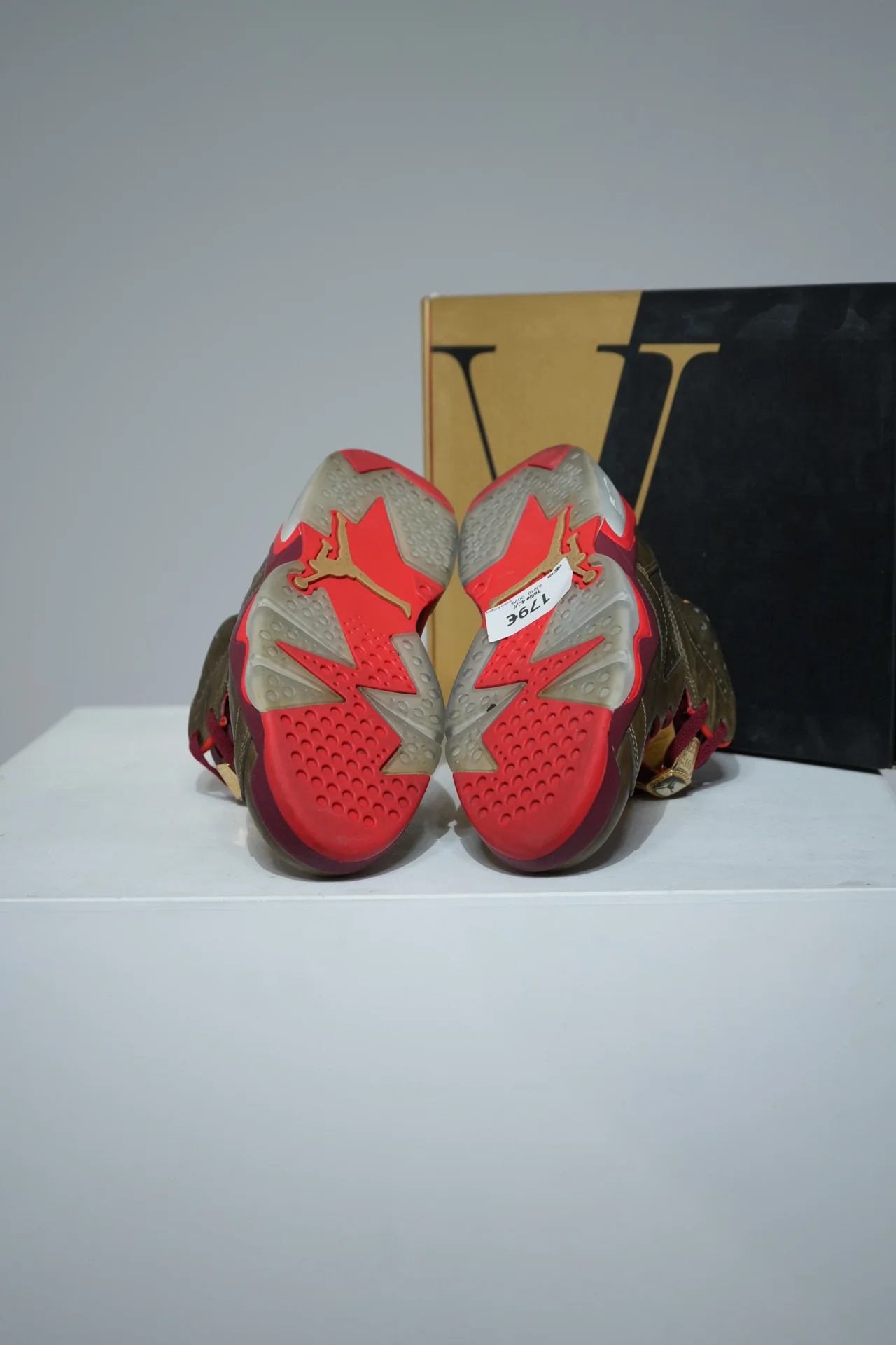 Jordan 6 Cigare (Taille 40,5) - Image 5
