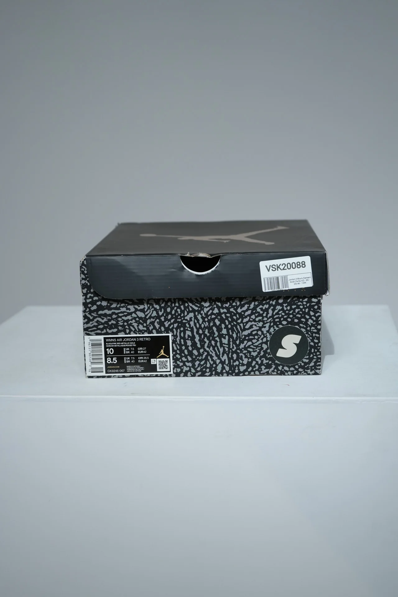 Jordan 3 Black Cement Gold (Taille 42) - Image 4
