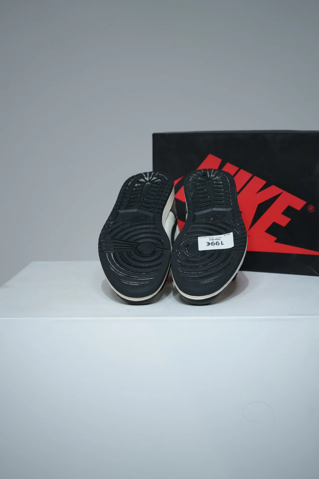 Jordan 1 High Mocha (Taille 40,5) - Image 4