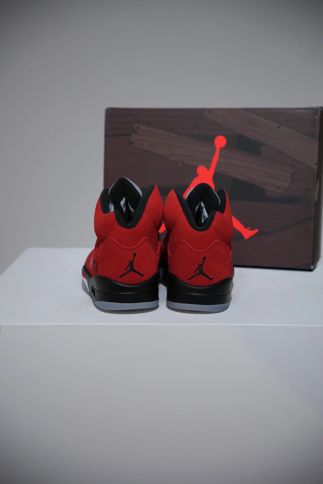 Jordan 5 Raging Bulls (Taille 40) - Image 3