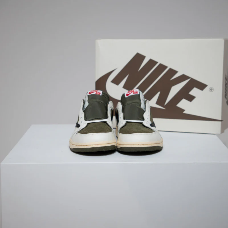 Jordan 1 Low Travis Scott Medium Olive (Taille 39) - Image 3