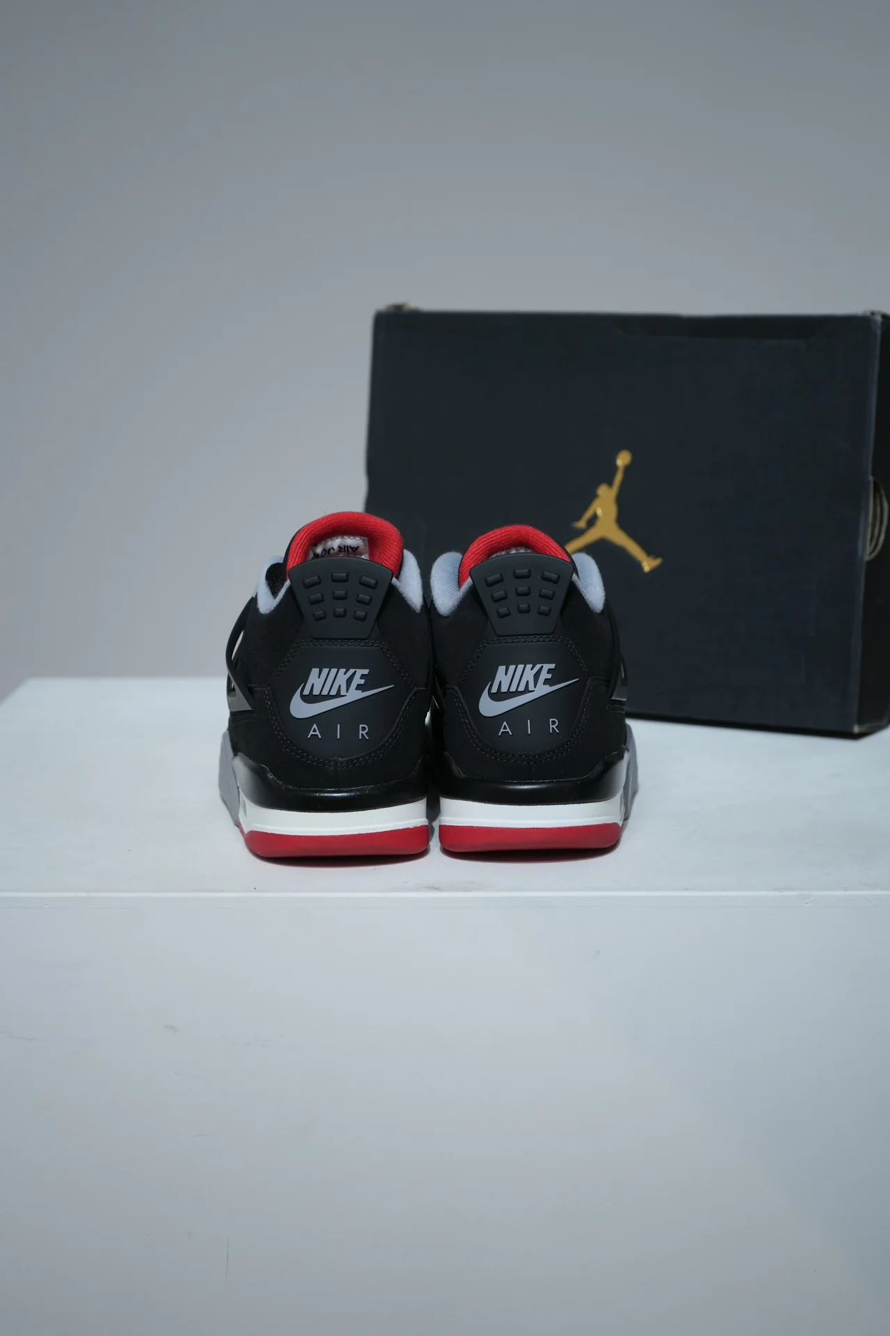 Jordan 4 Bred 2019 GS (Taille 37,5) - Image 3