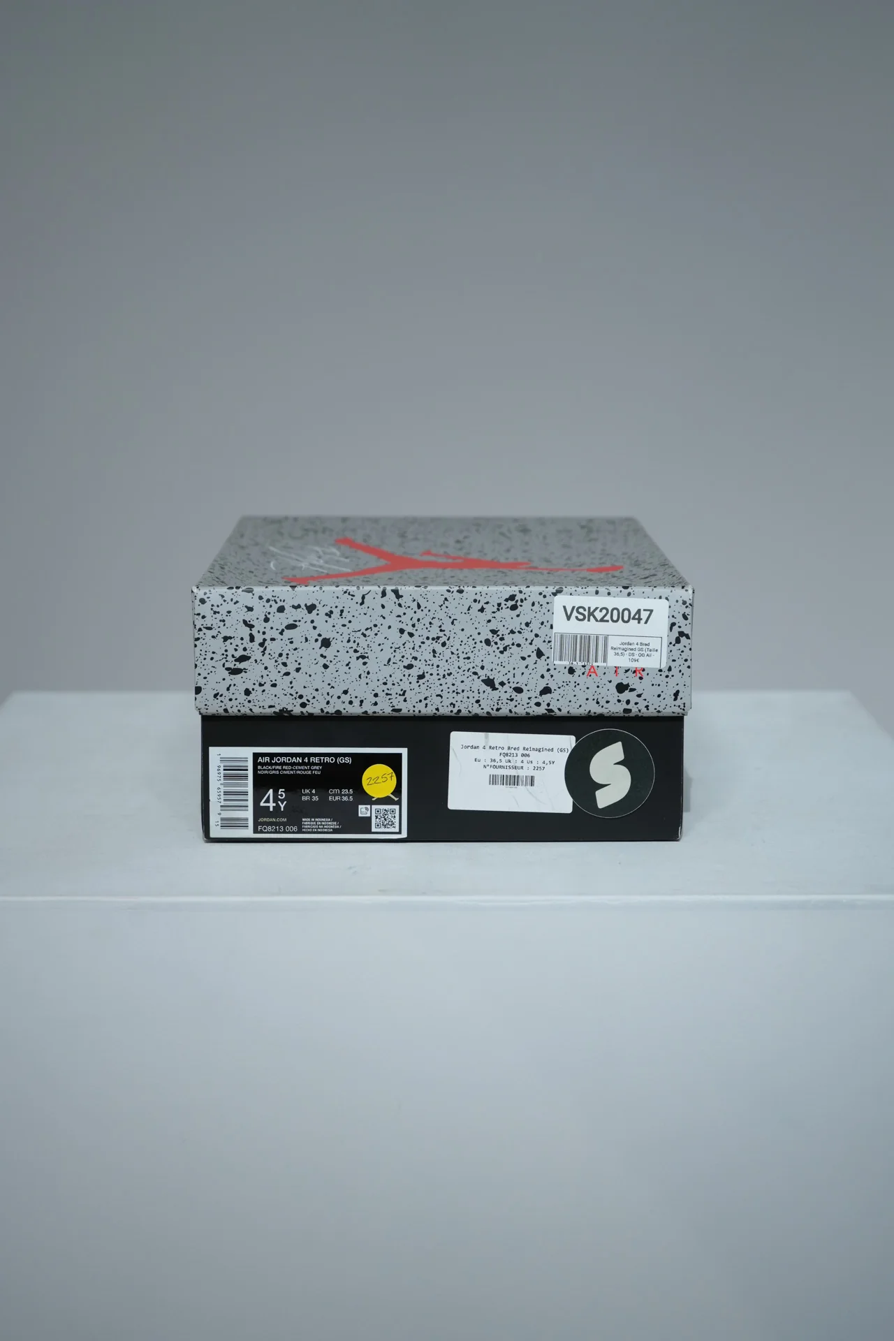 Jordan 4 Bred Reimagined GS (Taille 36,5) - Image 4