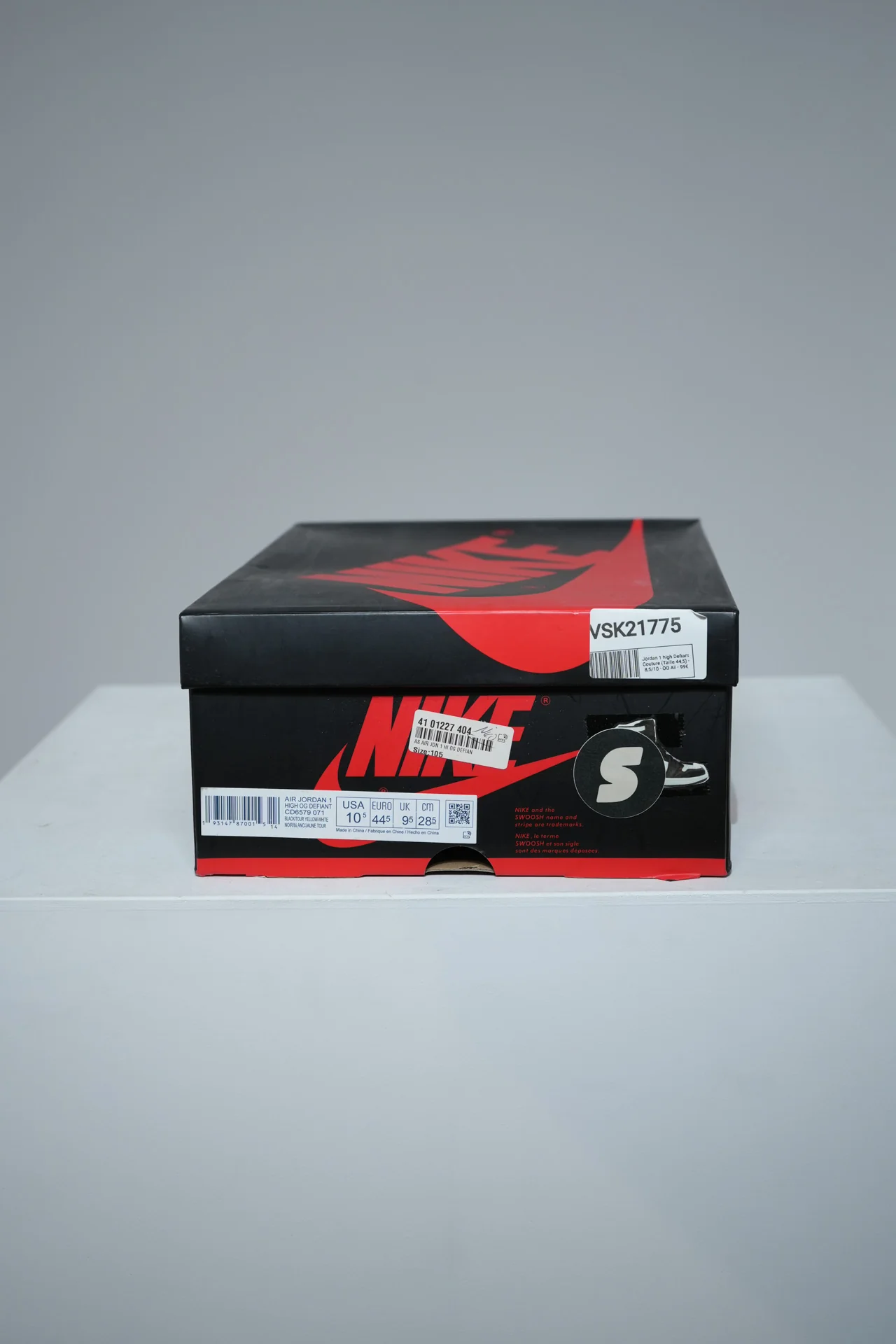 Jordan 1 high Defiant Couture (Taille 44,5) - Image 4