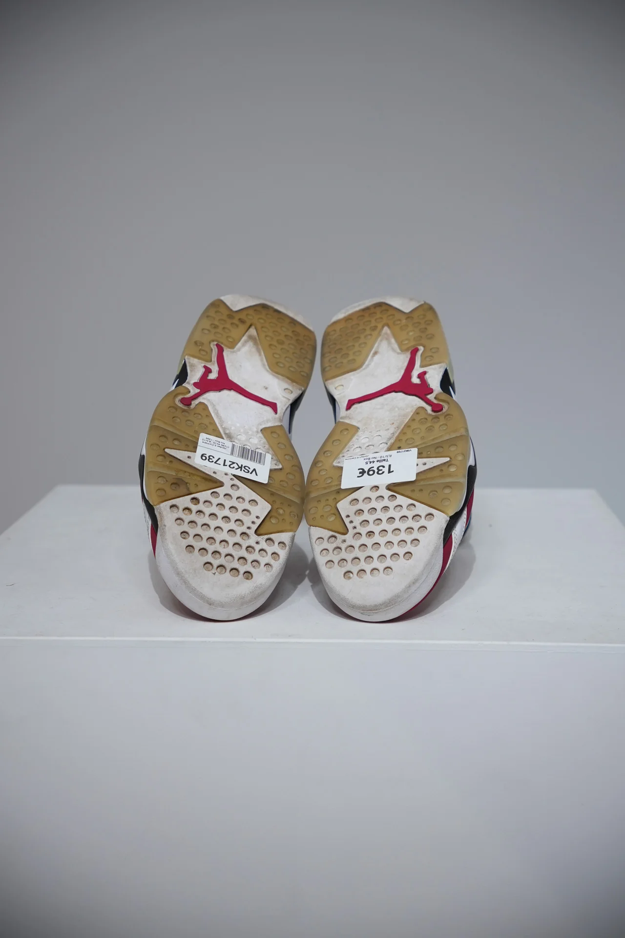 Jordan 6 Carmine (Taille 44,5) - Image 3