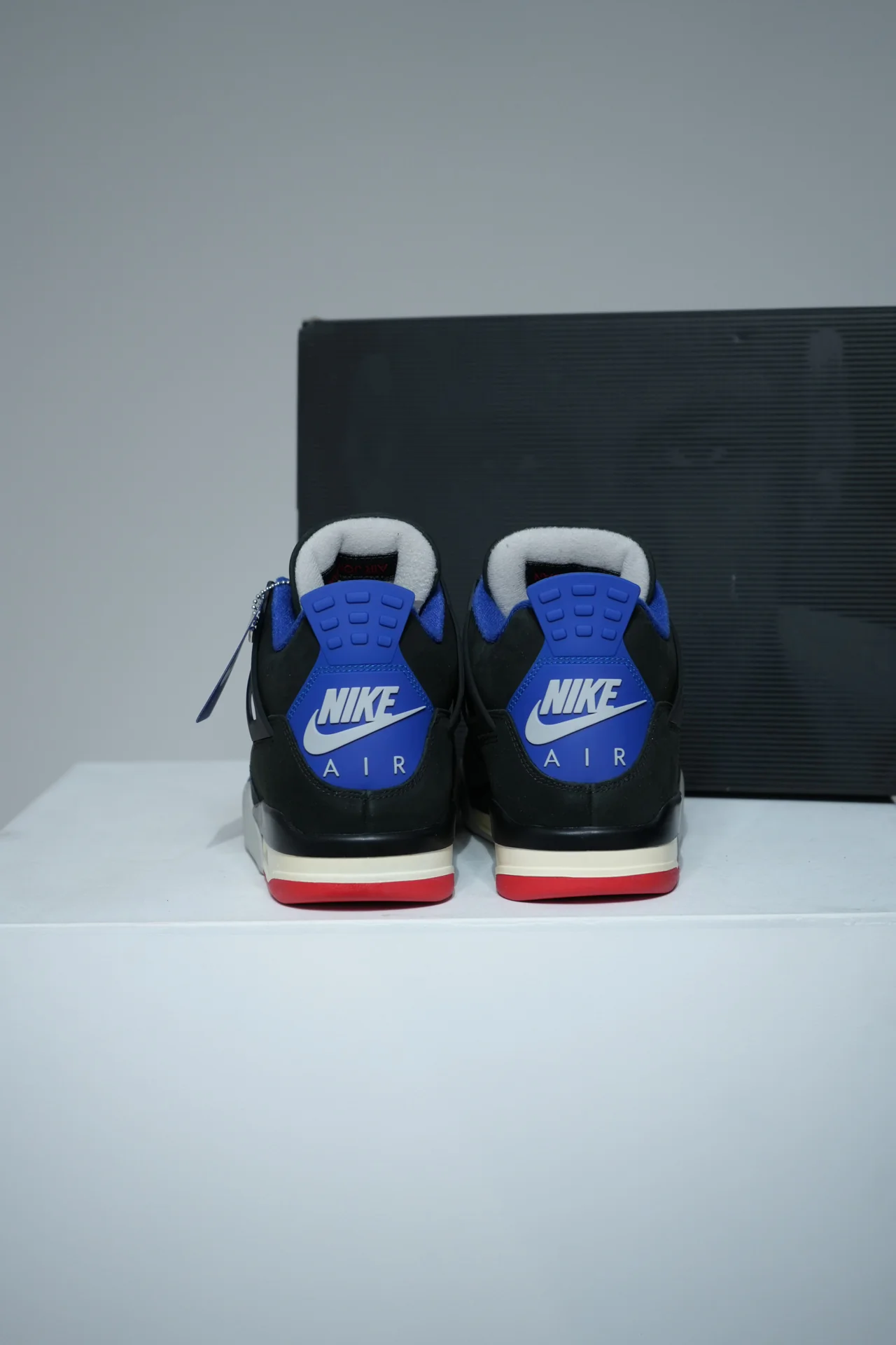 Jordan 4 Rare (Taille 40) - Image 3