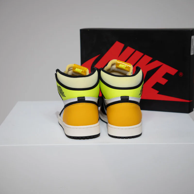 Jordan 1 High Volt (Taille 45) - Image 3